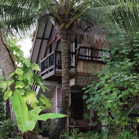 Panji Panji Tropical Wooden Home Пантай-Сенанг Экстерьер фото